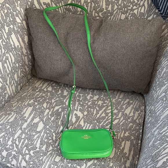 Coach Bright Green Crossbody Bag - Picture 1 of 7